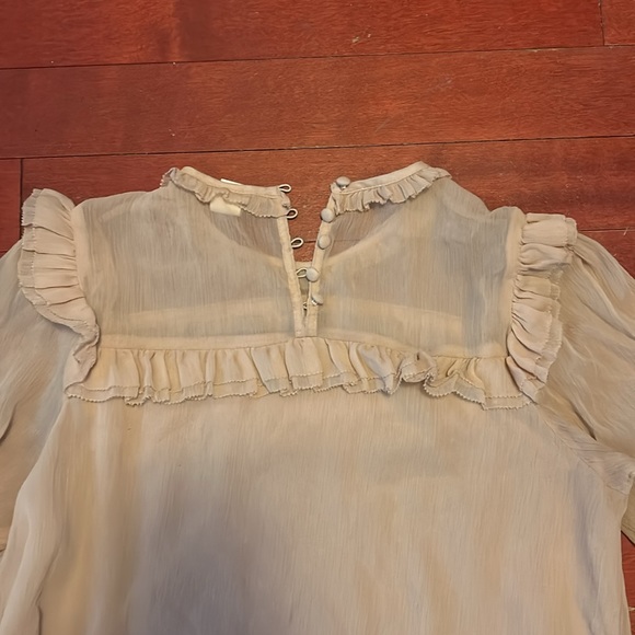 H&M Ruffle Blouse - Picture 8 of 8